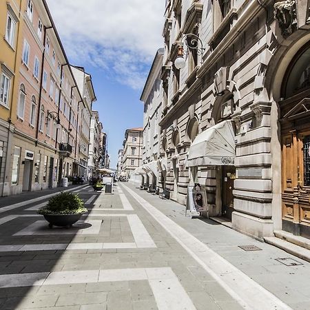 Residenza Degli Artisti Hotel Trieste Exterior photo